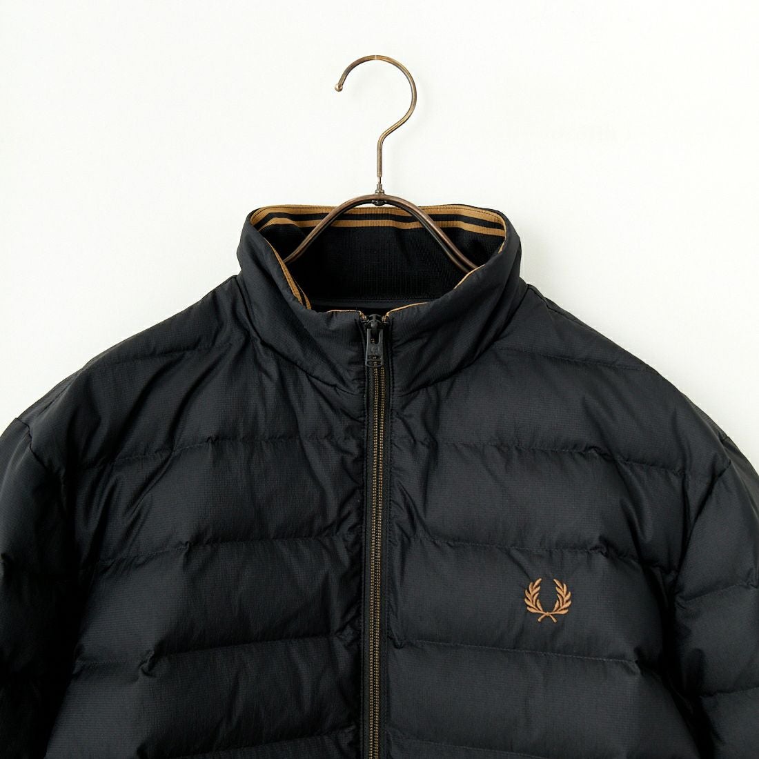 FRED PERRY [フレッドペリー] インサレーテッドジャケット [J4564] 102 BLACK