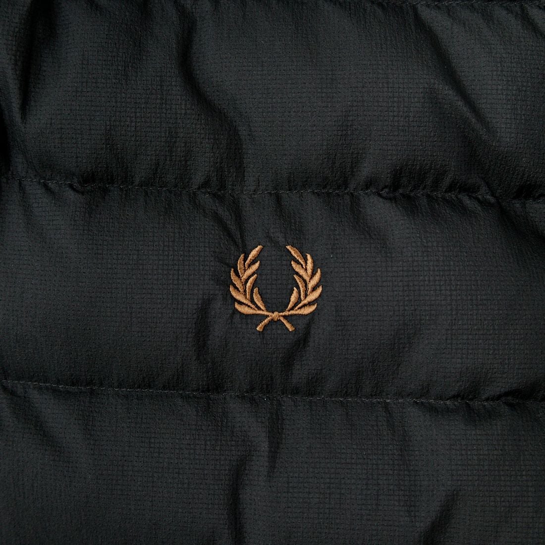 FRED PERRY [フレッドペリー] インサレーテッドジャケット [J4564] 102 BLACK