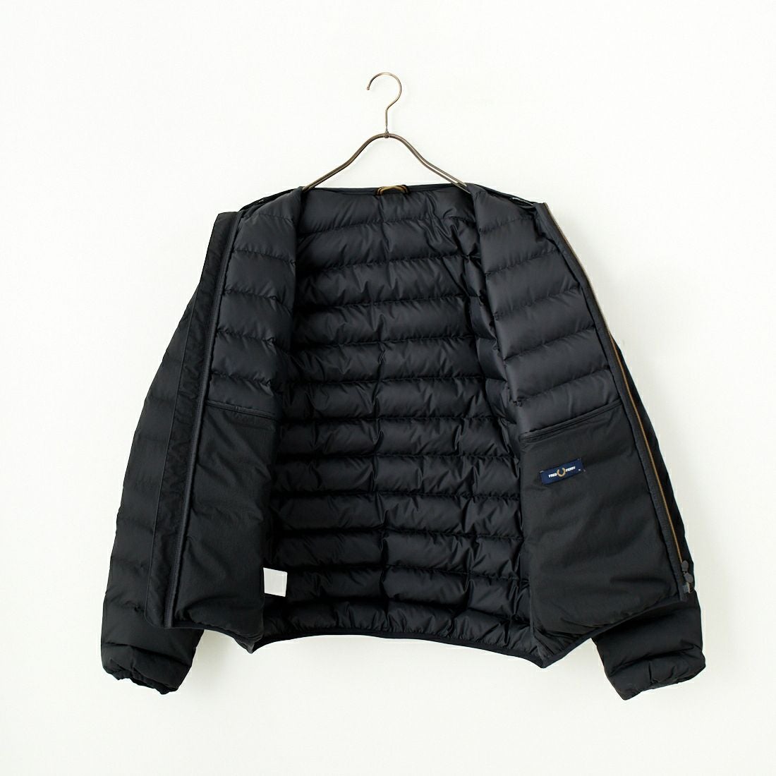 FRED PERRY [フレッドペリー] インサレーテッドジャケット [J4564] 102 BLACK