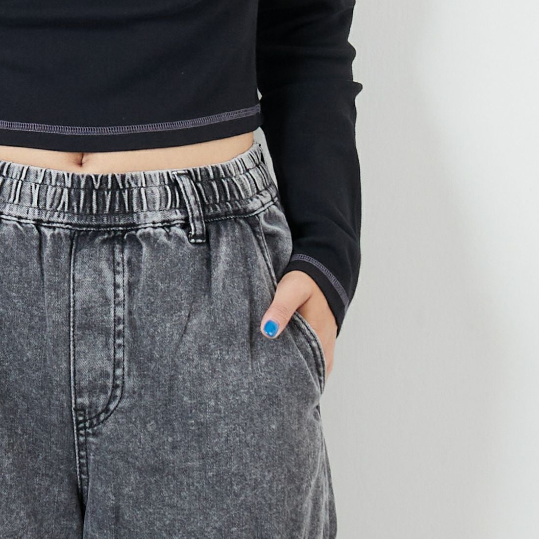 X-girl [エックスガール] ウォッシュド 2WAYワイドカーゴパンツ [105253031001] BLACK &&モデル身長：167cm 着用サイズ：S&&