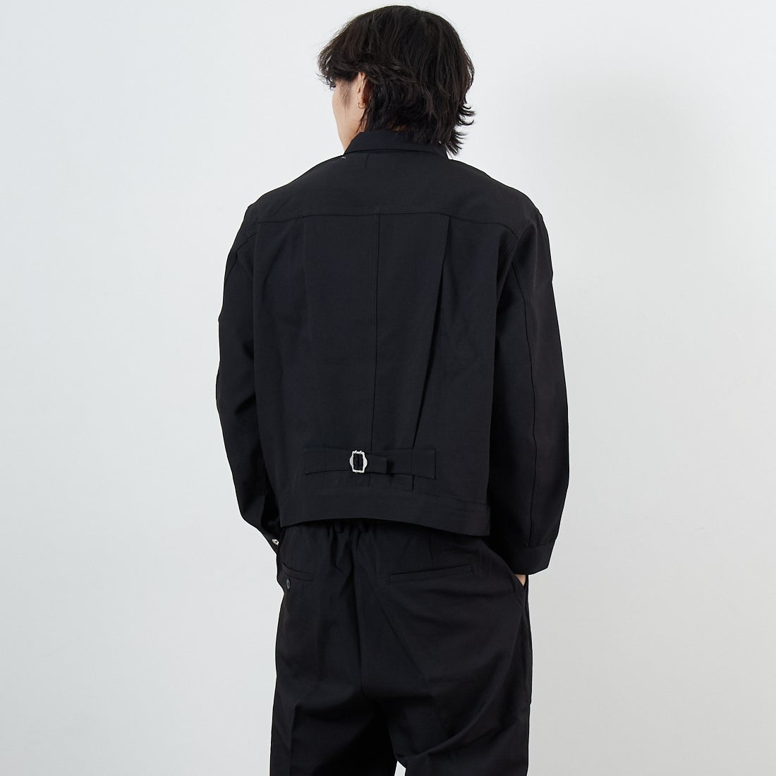 SLICK [スリック] テックツイルトラッカージャケット [5111026] 700 BLACK &&モデル身長：179cm 着用サイズ：1&&