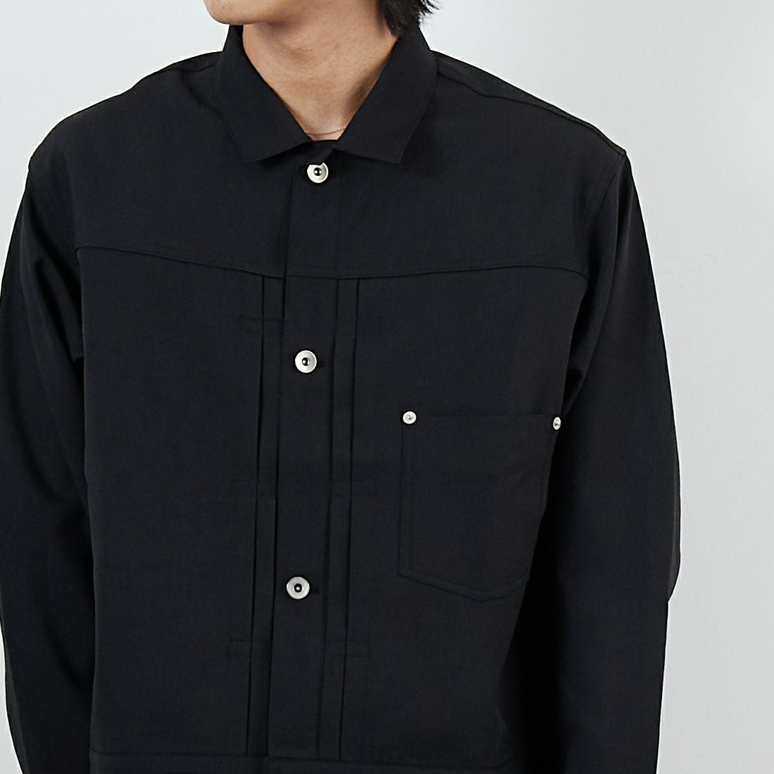 SLICK [スリック] テックツイルトラッカージャケット [5111026] 700 BLACK &&モデル身長：179cm 着用サイズ：1&&