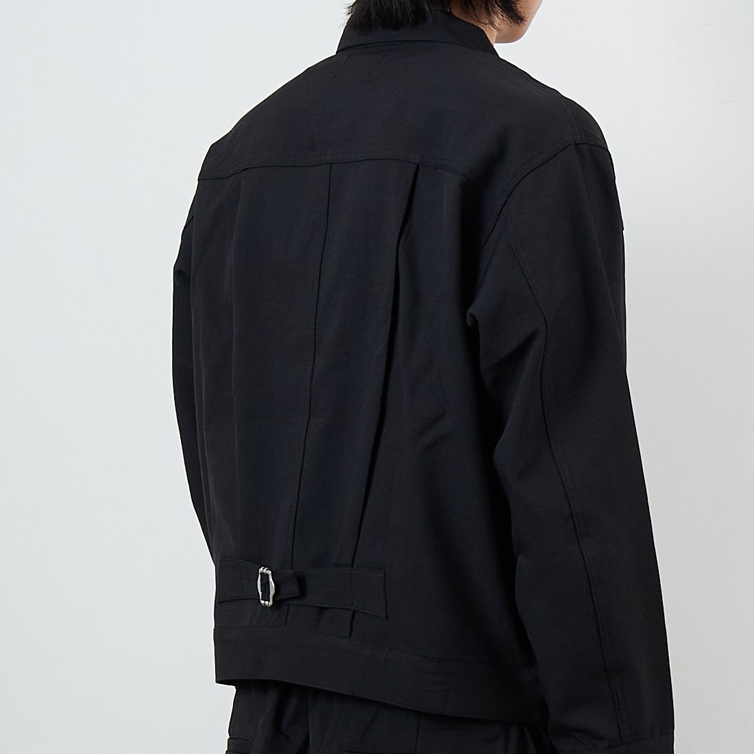 SLICK [スリック] テックツイルトラッカージャケット [5111026] 700 BLACK &&モデル身長：179cm 着用サイズ：1&&
