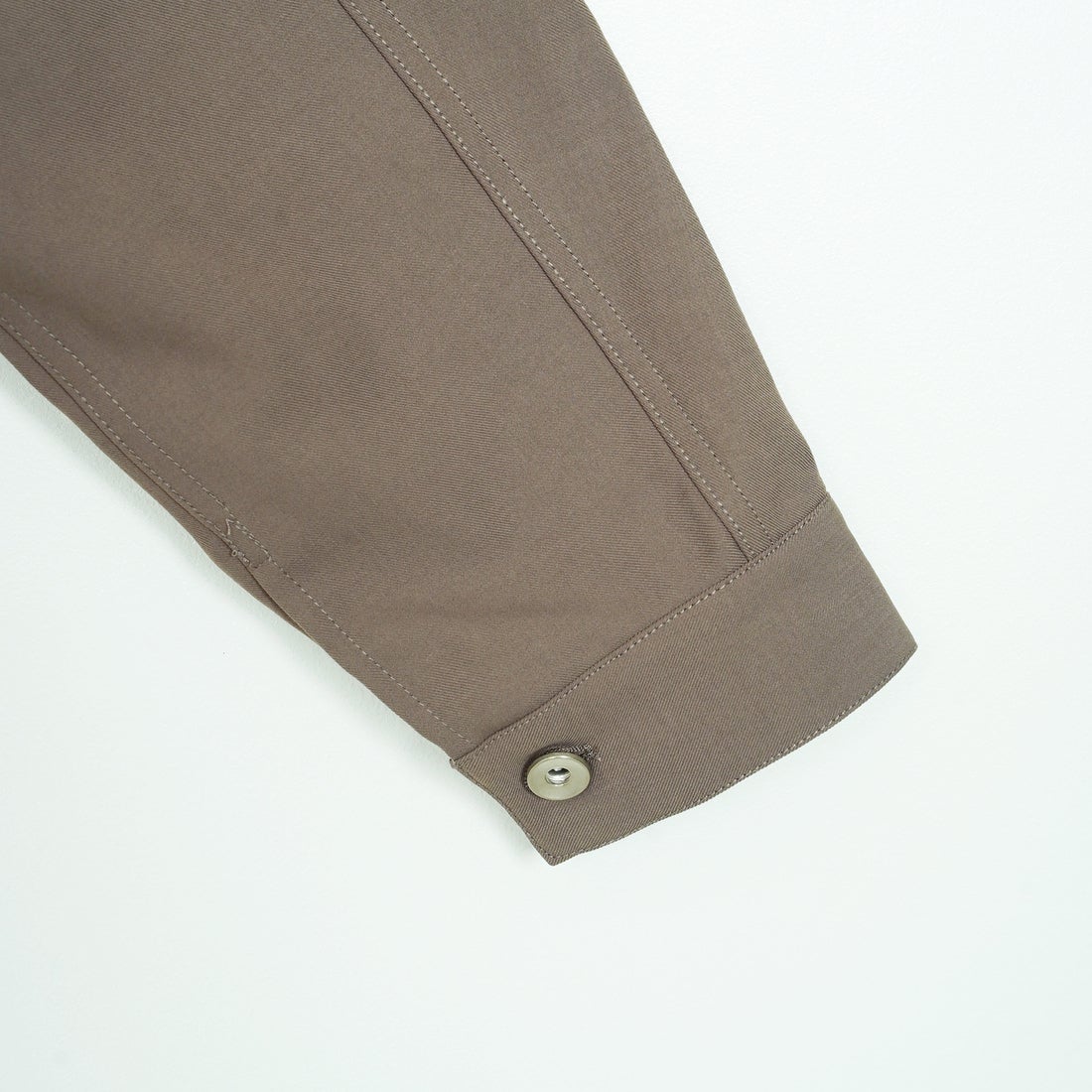 SLICK [スリック] テックツイルトラッカージャケット [5111026] 500 BROWN