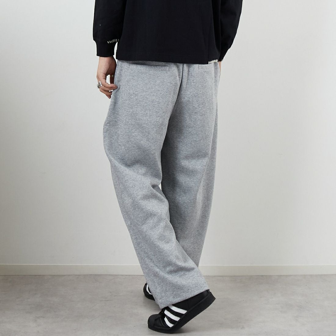 SLICK [スリック] ダブルエアニットスウェットワイドパンツ [5161032] 801 H.GRAY &&モデル身長：179cm 着用サイズ：2&&