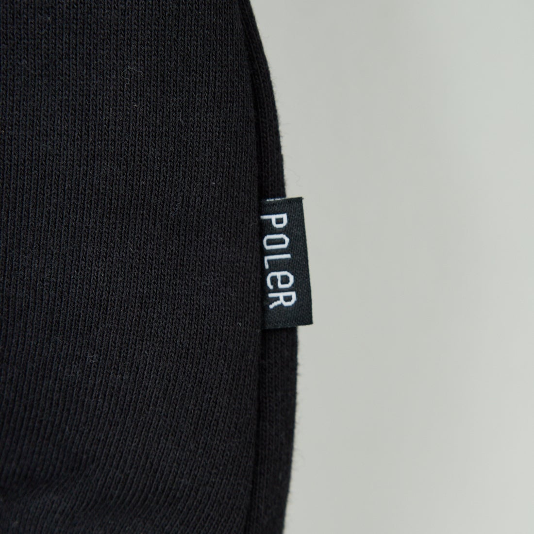 POLeR [ポーラー] ZILLA フーディ [253MCV0071] BLACK