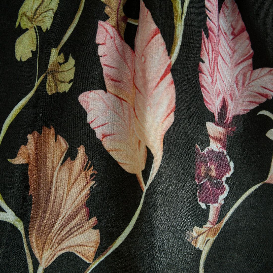 CLOCHE [クロシェ] ボタニカル柄ワイドパンツ [55286557] ﾌﾞﾗｯｸ