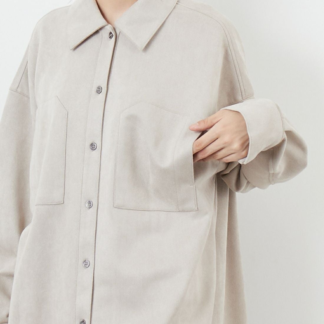 CLOCHE [クロシェ] スエードダンボールシャツ [55285641] ﾍﾞｰｼﾞｭ &&モデル身長：162cm 着用サイズ：2&&