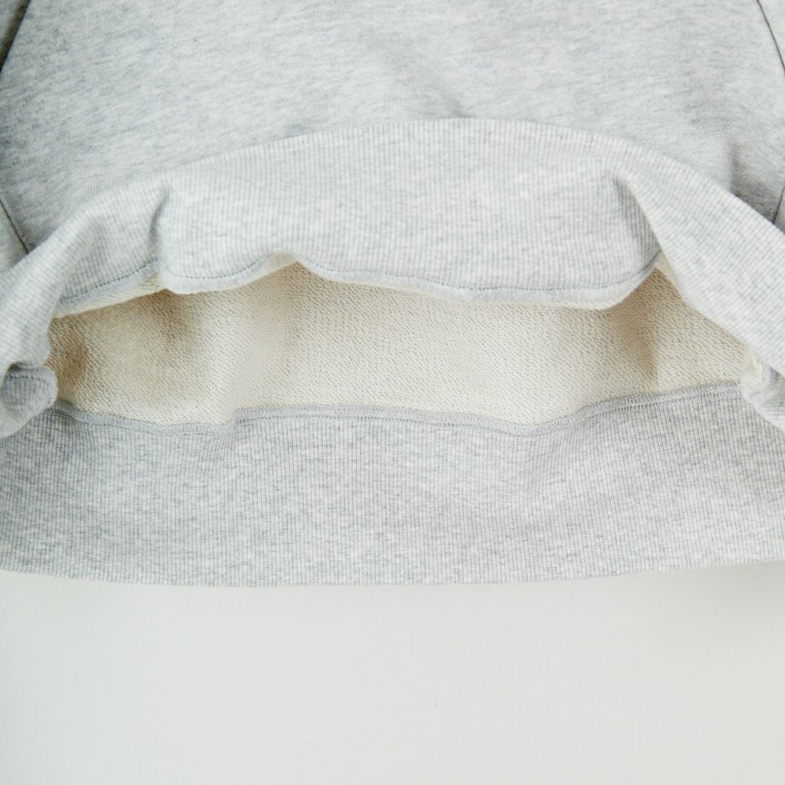 NEW VINTAGE GOLF [ニュービンテージゴルフ] クラシックロゴプリントフーディ [NVG-0405] GREY