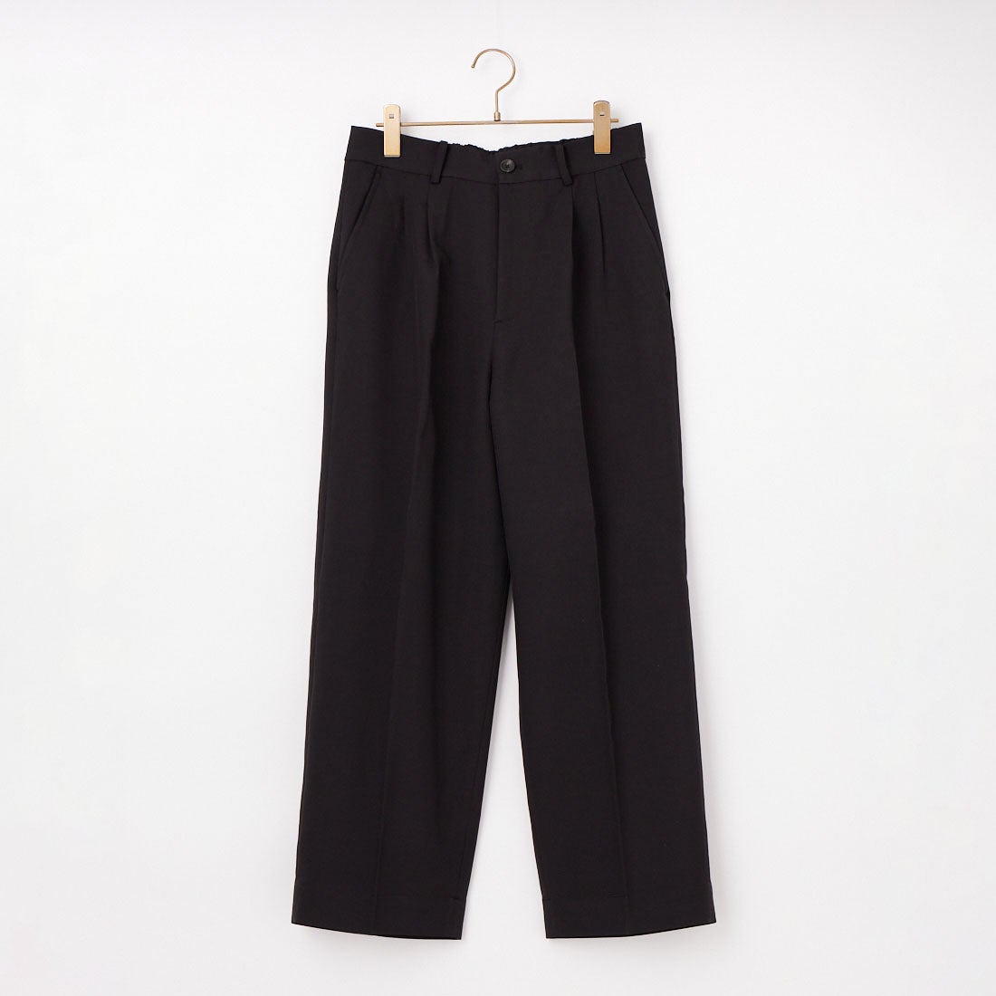 700 BLACK