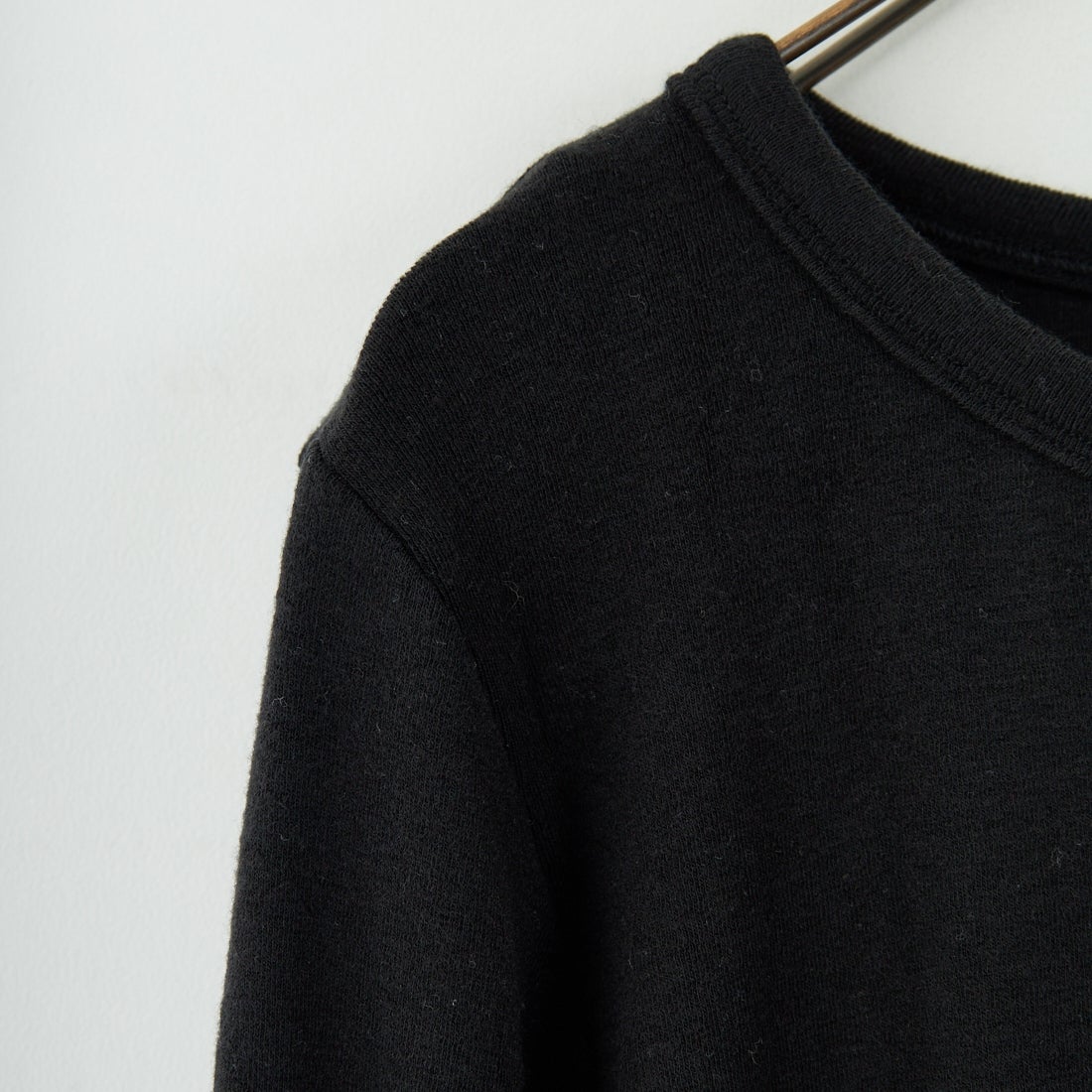KHA:KI [カーキ] ヘンリーネックカットソー [MIL25FCS3464] BLACK