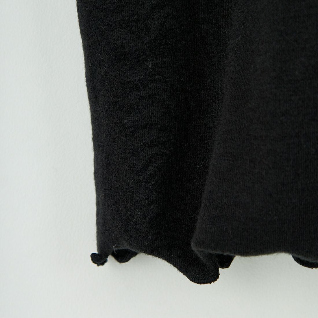 KHA:KI [カーキ] ヘンリーネックカットソー [MIL25FCS3464] BLACK