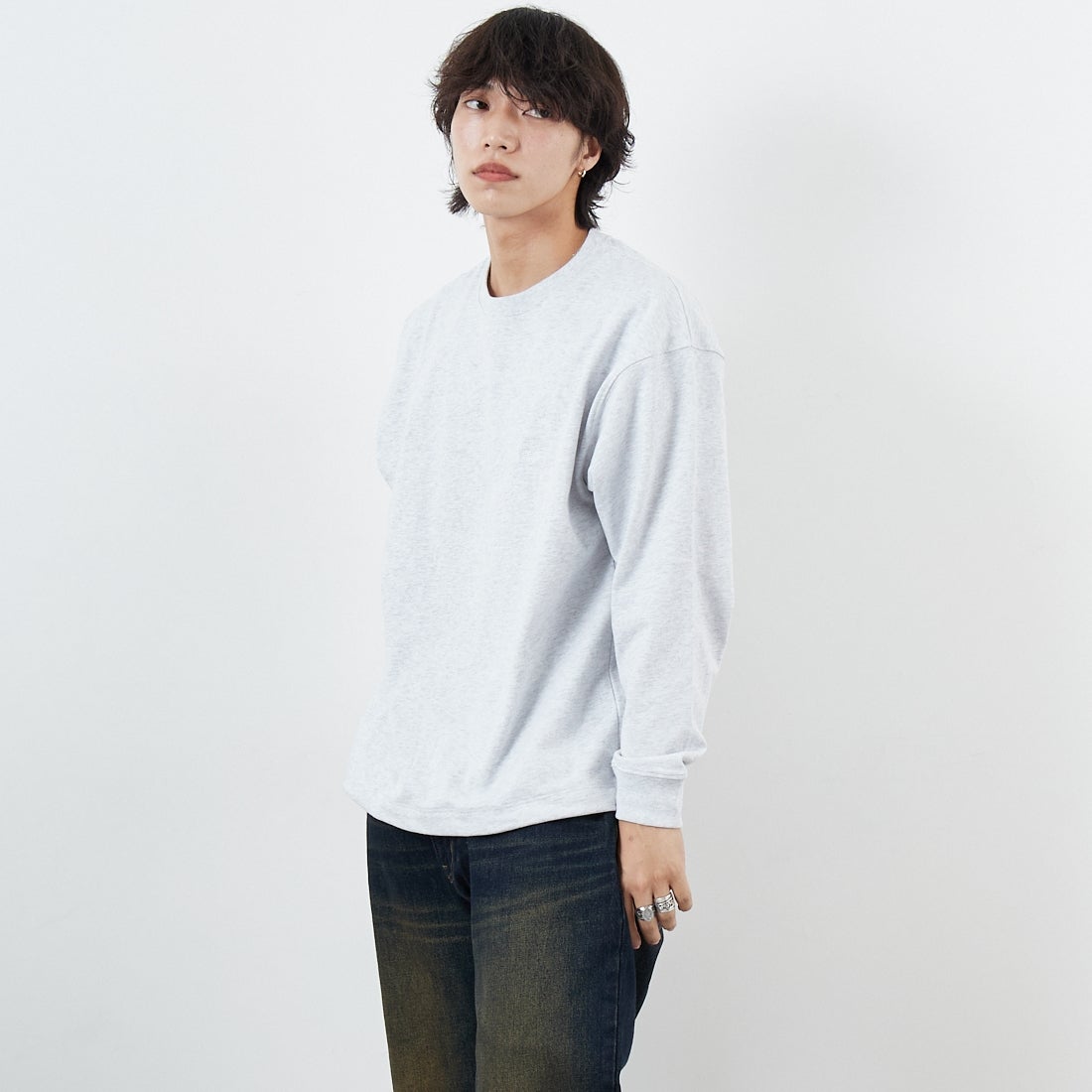 ONEITA [オニータ] ケミカル加工ドロストロングスリーブTシャツ [2523-468IN] ASH &&モデル身長：179cm 着用サイズ：M&&