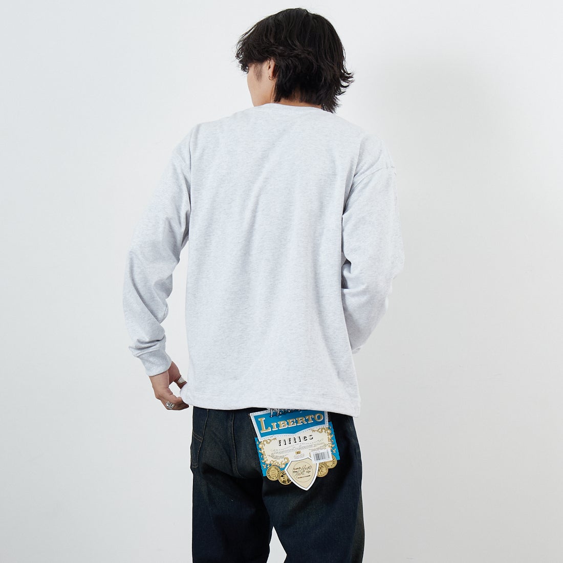 ONEITA [オニータ] ケミカル加工ドロストロングスリーブTシャツ [2523-468IN] ASH &&モデル身長：179cm 着用サイズ：M&&