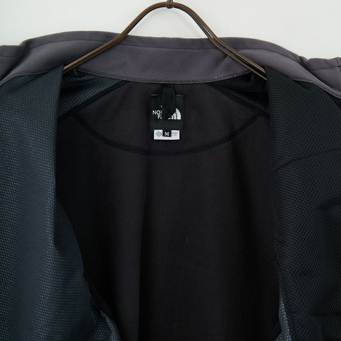 THE NORTH FACE [ザ ノースフェイス] ウィンドストッパーエンライドベスト [NL72562] GG