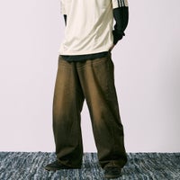 82 DUSTED&&モデル身長：179cm 着用サイズ：30&&