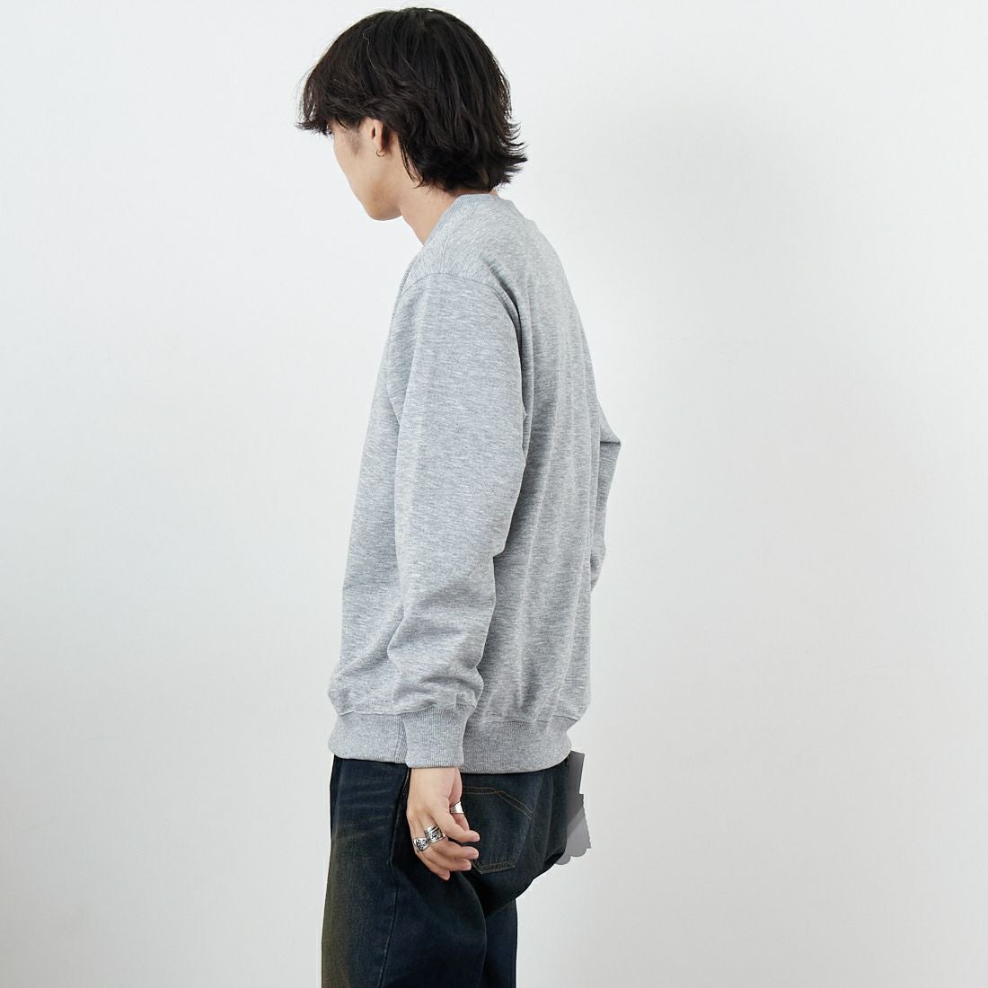 THE NORTH FACE [ザ ノースフェイス] スモールロゴヘザースウェットクルー [NT62532] Z &&モデル身長：179cm 着用サイズ：M&&