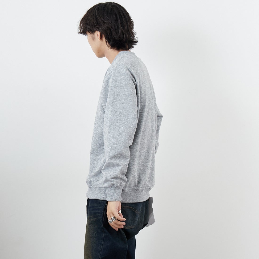 THE NORTH FACE [ザ ノースフェイス] スモールロゴヘザースウェットクルー [NT62532] Z &&モデル身長：179cm 着用サイズ：M&&