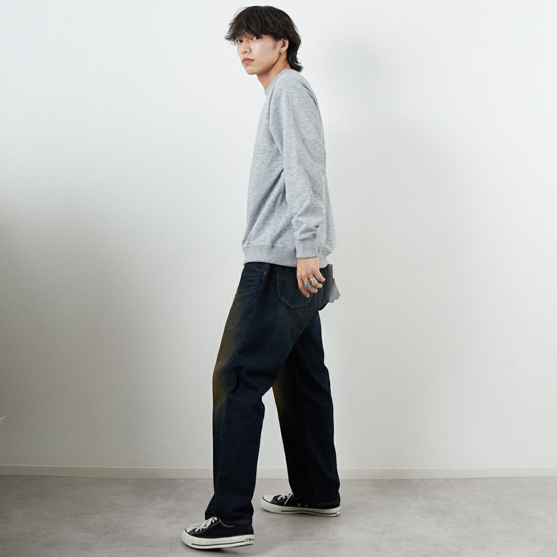 THE NORTH FACE [ザ ノースフェイス] スモールロゴヘザースウェットクルー [NT62532] Z &&モデル身長：179cm 着用サイズ：M&&