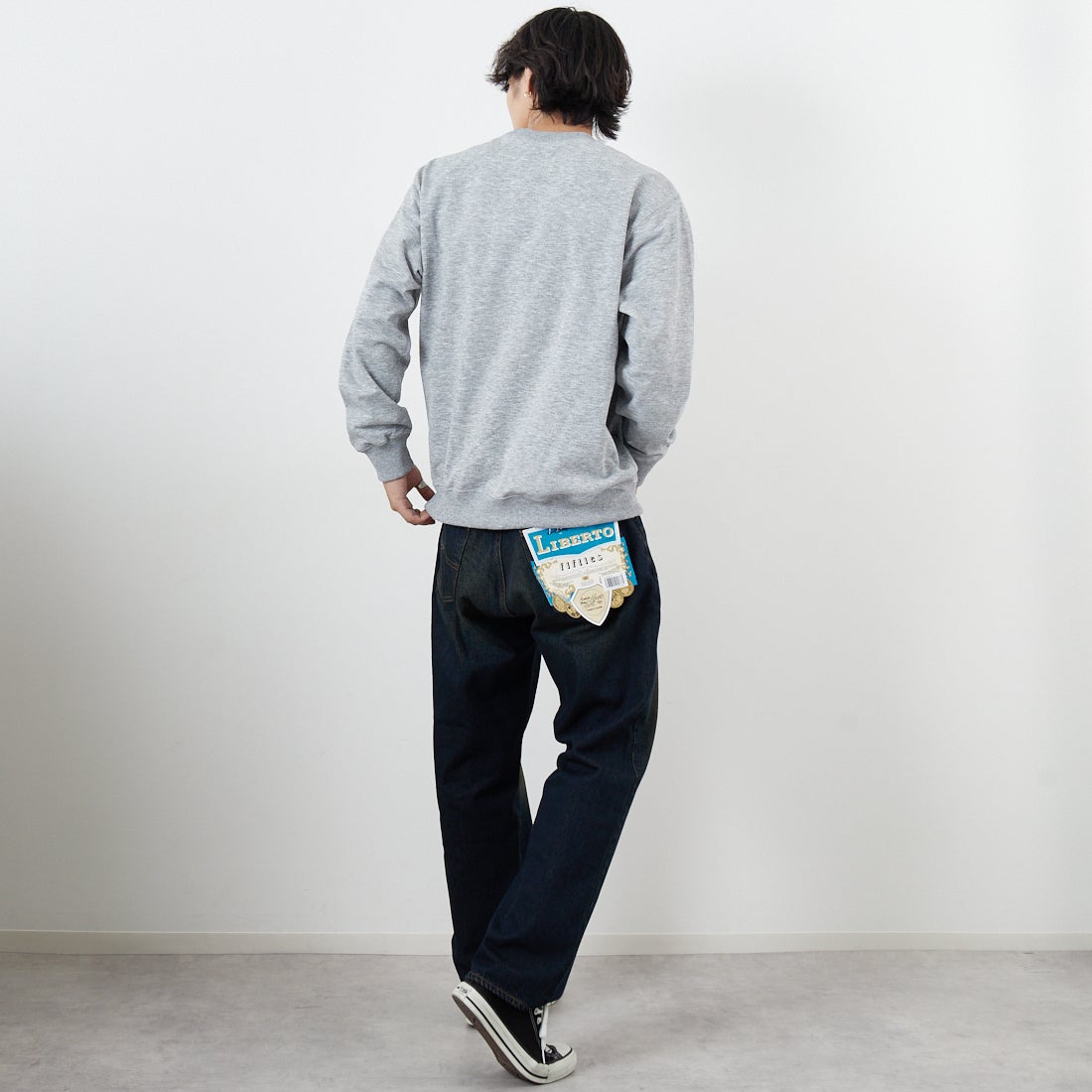 THE NORTH FACE [ザ ノースフェイス] スモールロゴヘザースウェットクルー [NT62532] Z &&モデル身長：179cm 着用サイズ：M&&