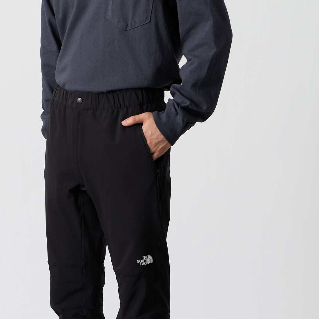 THE NORTH FACE [ザ ノースフェイス] アルパインライトパンツ [NB82501] K &&モデル身長：177cm 着用サイズ：M&&