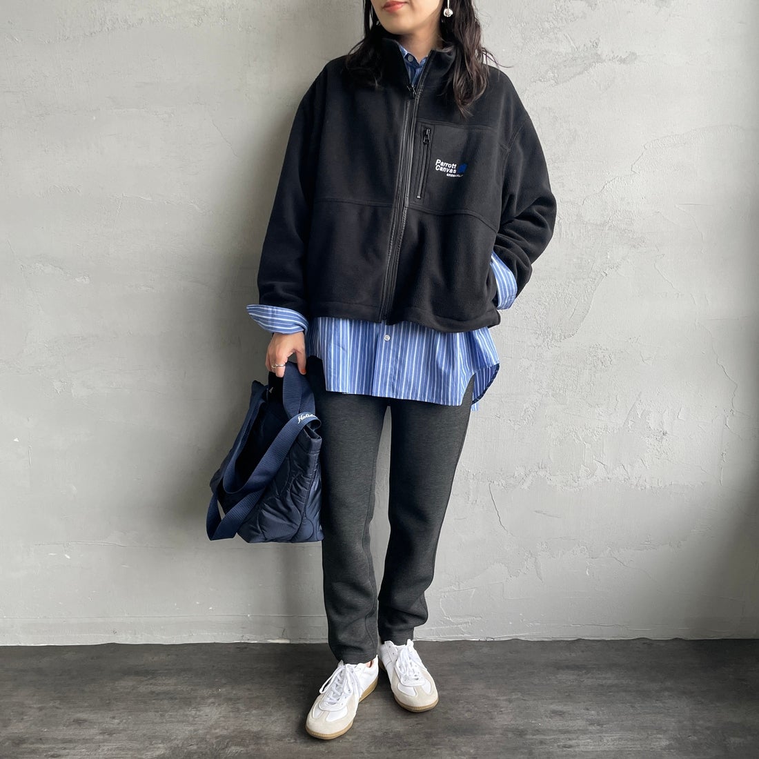 Gramicci [グラミチ] 別注 テックニット スリムパンツ [GUP5-F1021-JF] CHARCOAL &&モデル身長：160cm 着用サイズ：S&&