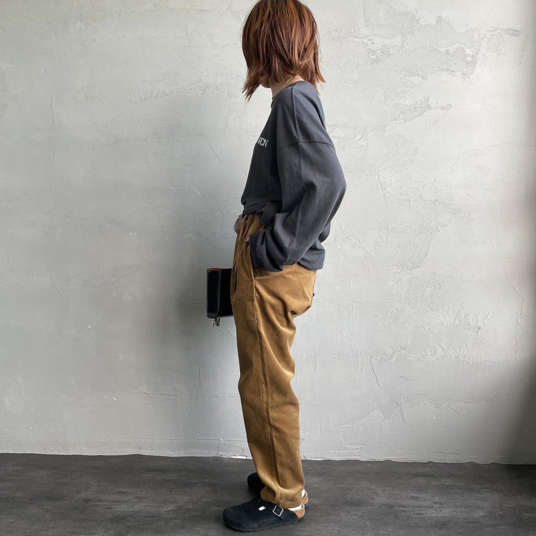 GRAMiCCi [グラミチ] 別注 コーデュロイ エブリデイパンツ [GUP5-F1022-JF] CAMEL &&モデル身長：158cm 着用サイズ：S&&