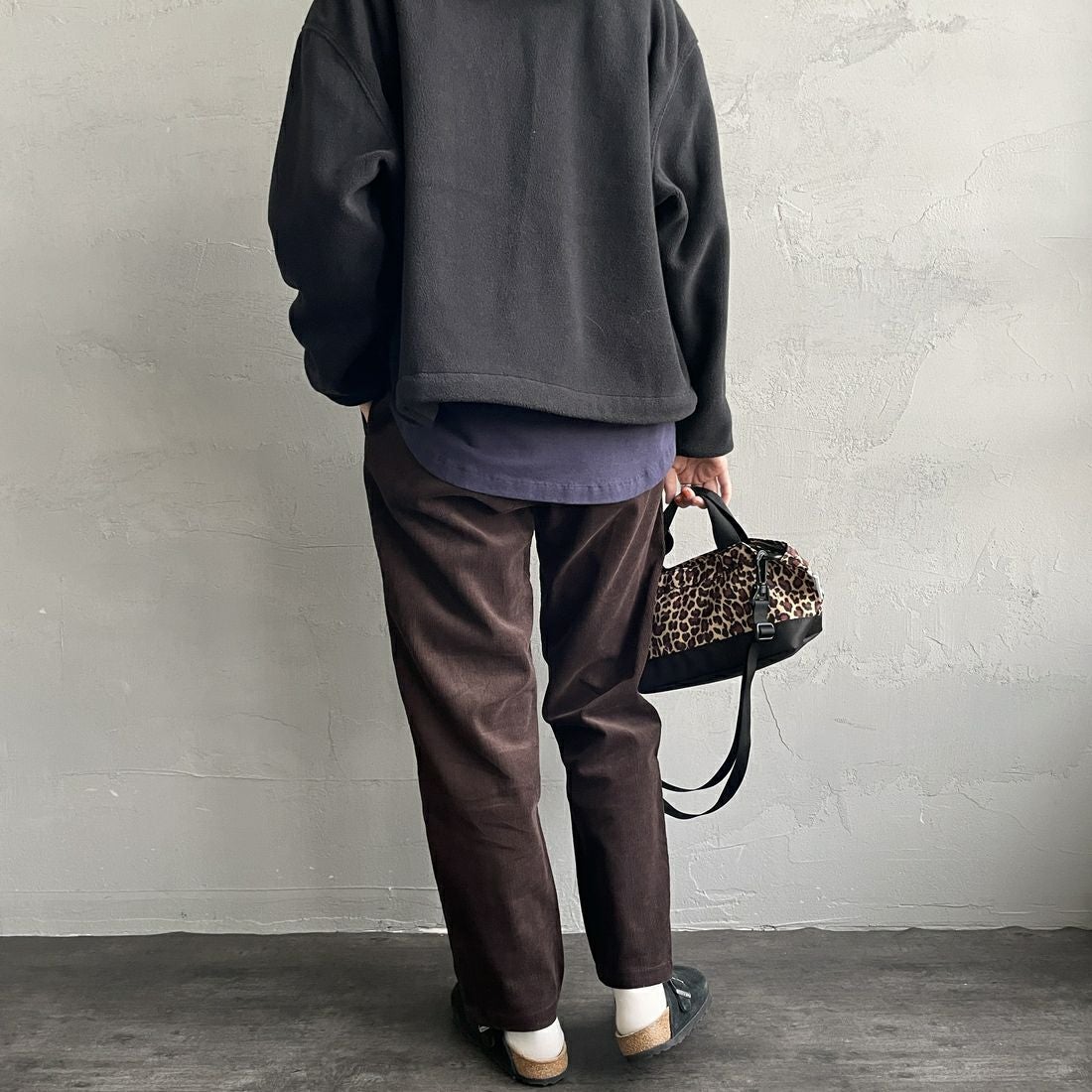 GRAMiCCi [グラミチ] 別注 コーデュロイ エブリデイパンツ [GUP5-F1022-JF] D.BROWN &&モデル身長：160cm 着用サイズ：S&&