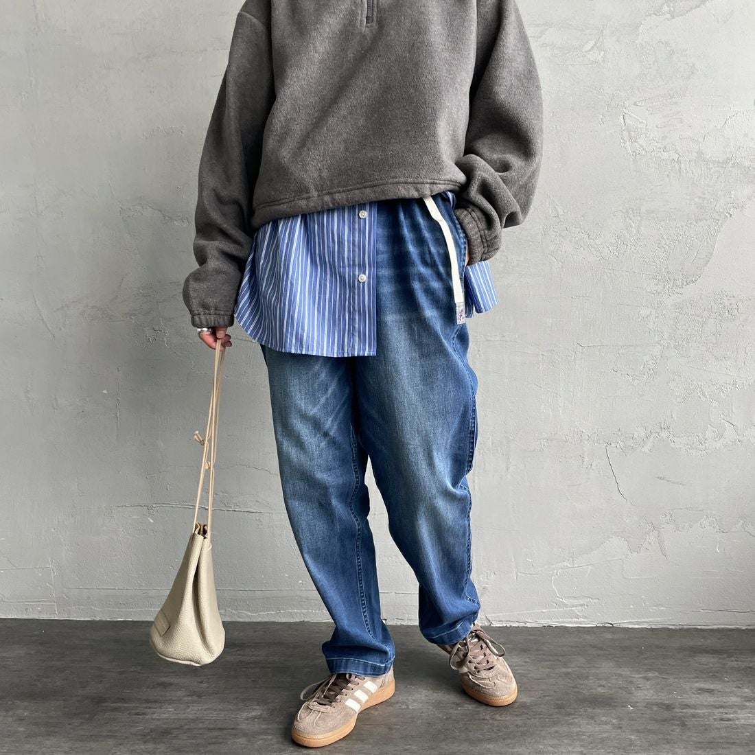GRAMiCCi [グラミチ] 別注 ストレッチデニム エブリデイパンツ [GUP5-F1023-JF] D.USED BLU &&モデル身長：158cm 着用サイズ：S&&