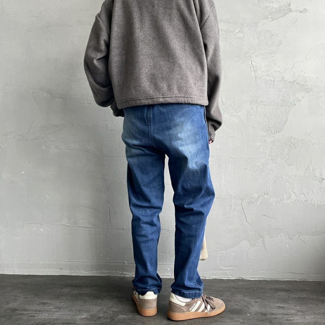 GRAMiCCi [グラミチ] 別注 ストレッチデニム エブリデイパンツ [GUP5-F1023-JF] D.USED BLU &&モデル身長：158cm 着用サイズ：S&&