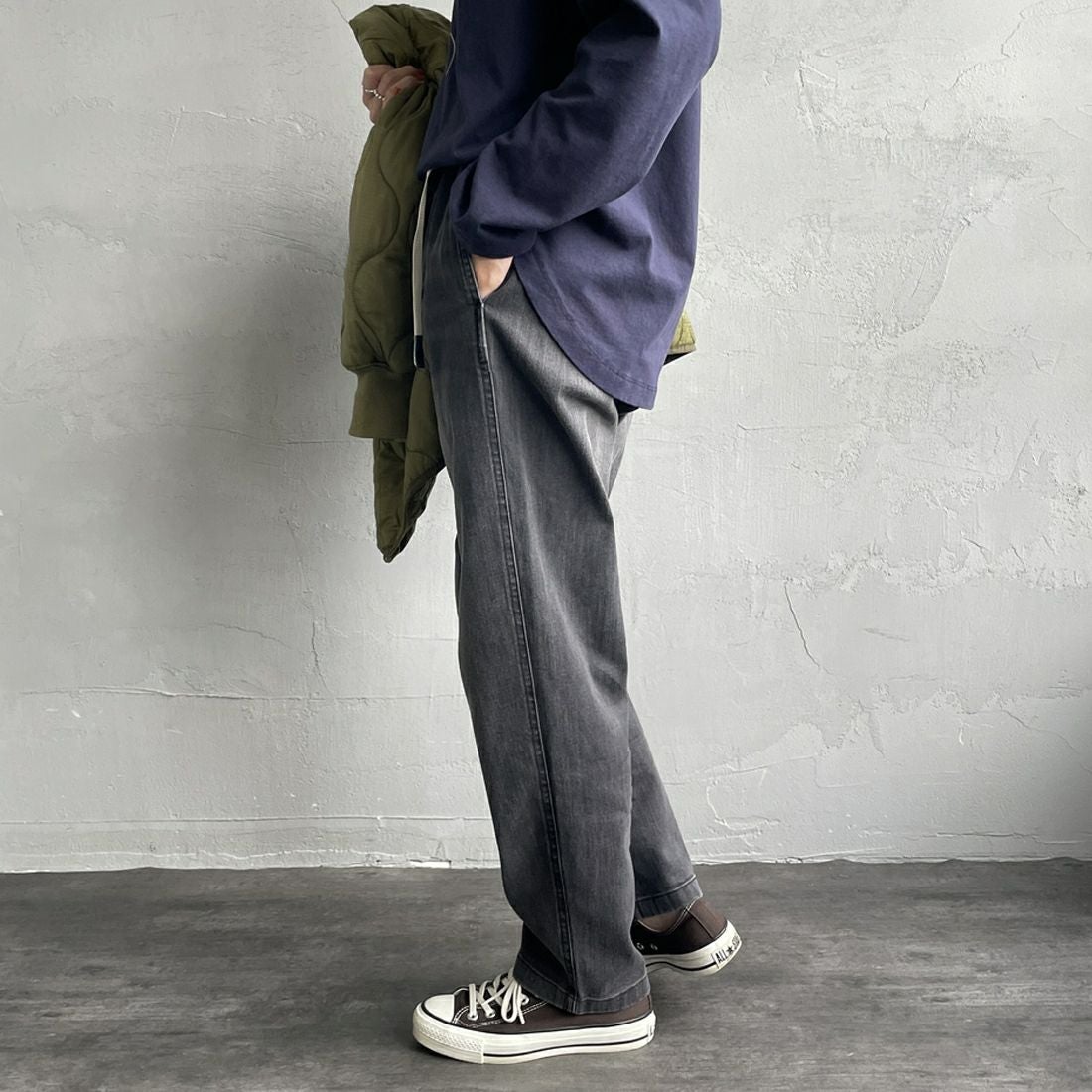 GRAMiCCi [グラミチ] 別注 ストレッチデニム エブリデイパンツ [GUP5-F1023-JF] BLK USED &&モデル身長：160cm 着用サイズ：S&&