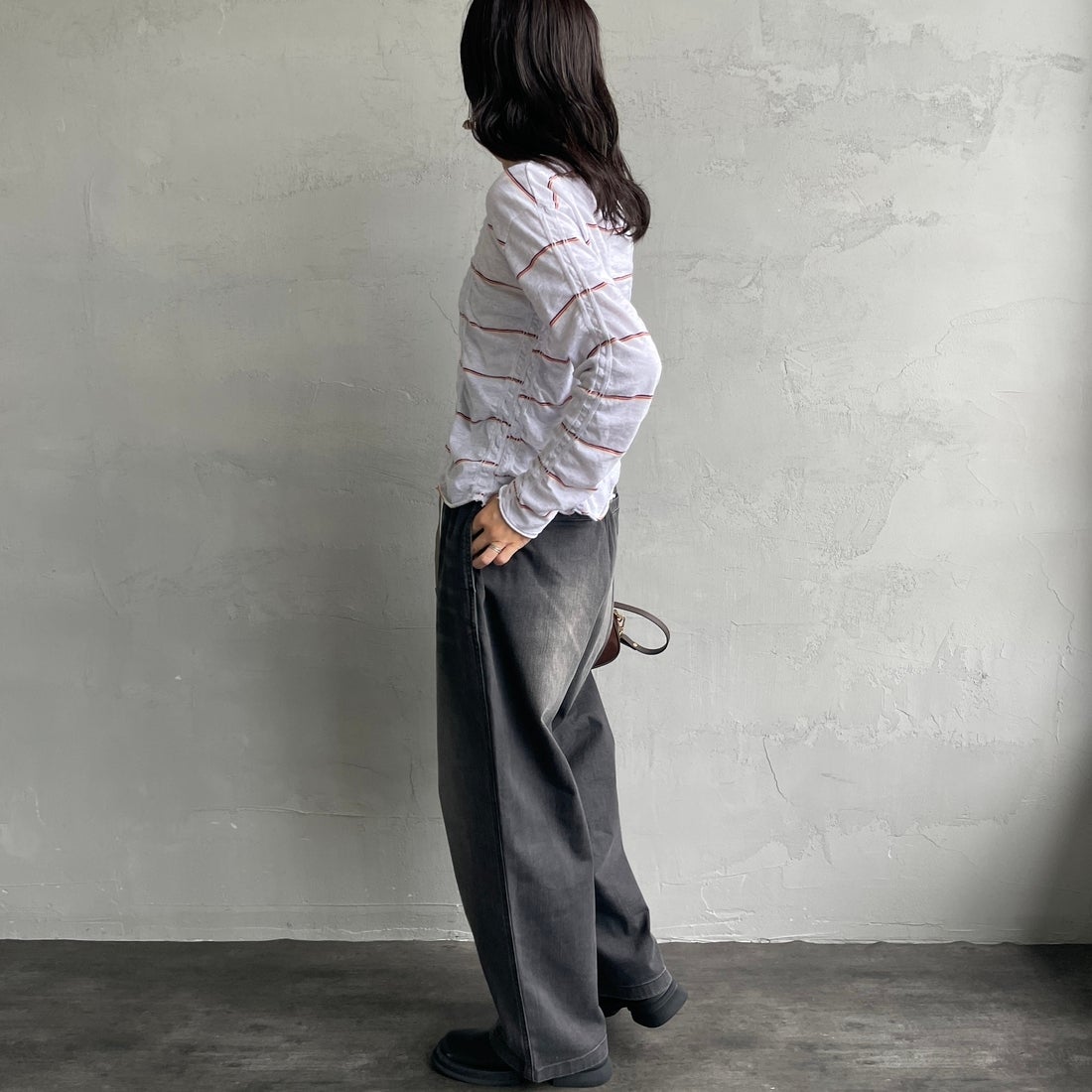 GRAMiCCi [グラミチ] 別注 ワイドデニムパンツ [GUP5-F1089-JF] BLK USED &&モデル身長：160cm 着用サイズ：XS&&