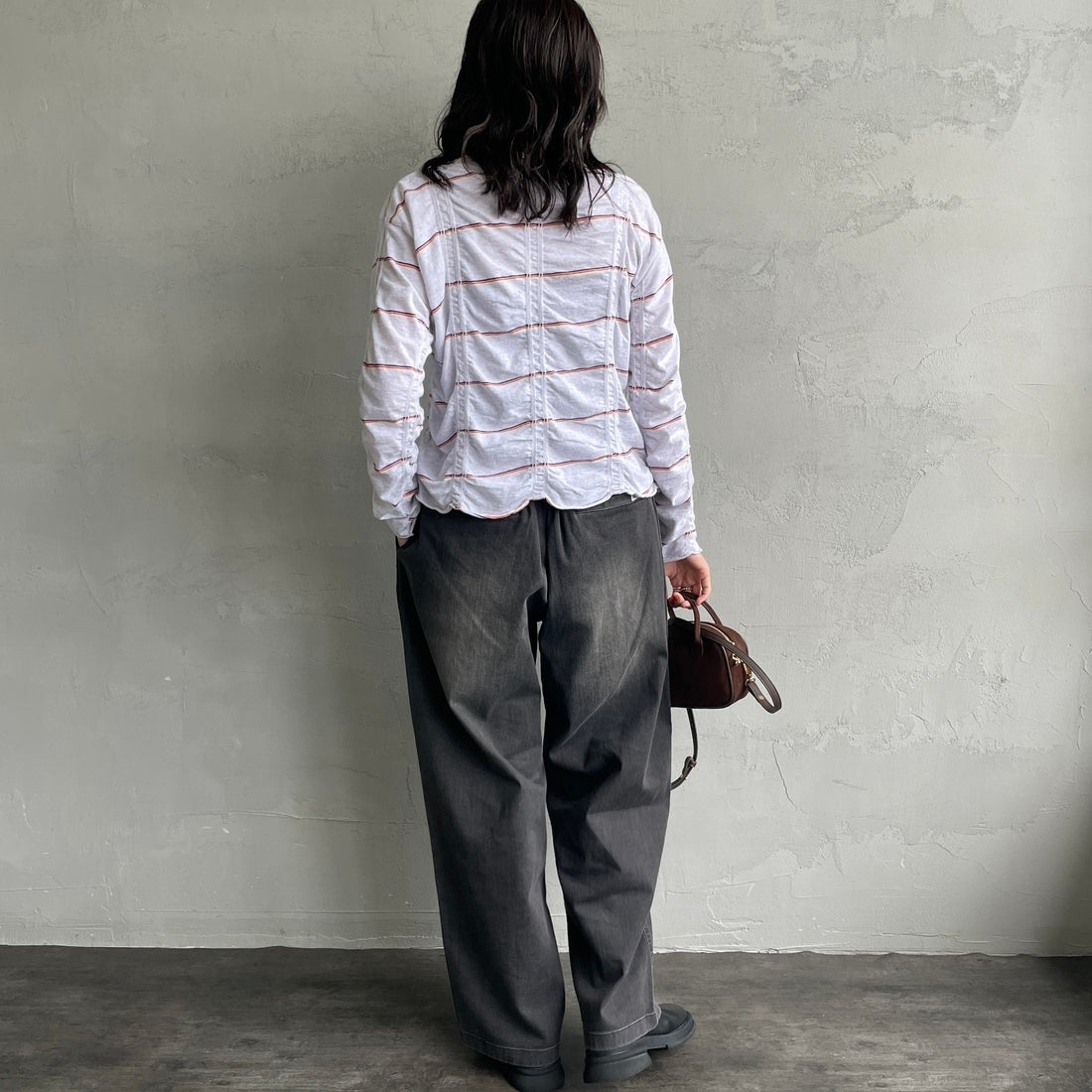 GRAMiCCi [グラミチ] 別注 ワイドデニムパンツ [GUP5-F1089-JF] BLK USED &&モデル身長：160cm 着用サイズ：XS&&
