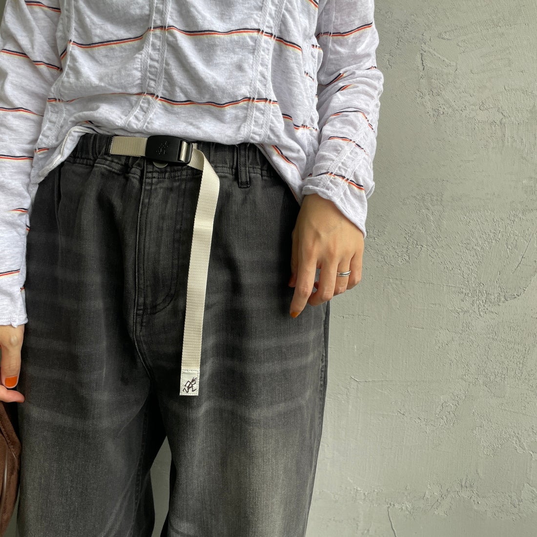 Gramicci [グラミチ] 別注 ワイドデニムパンツ [GUP5-F1089-JF] BLK USED &&モデル身長：160cm 着用サイズ：XS&&