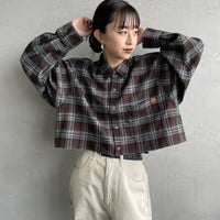 BROWN&&モデル身長：150cm 着用サイズ：F&&