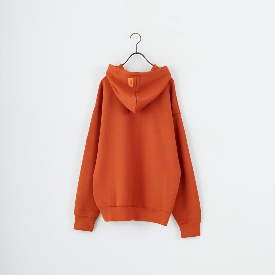 UNIVERSAL OVERALL [ユニバーサルオーバーオール] 別注 ワンポイントロゴ刺繍 ポンチ スウェットパーカー [U2531230IN-JF] ORANGE