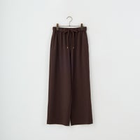 610 ﾌﾞﾗｳﾝ