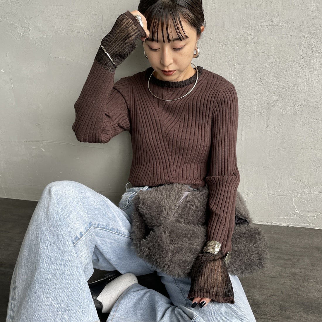 28 BROWN&&モデル身長：150cm 着用サイズ：F&&