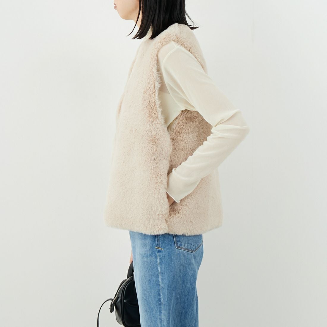 Jeans Factory Clothes [ジーンズファクトリークローズ] エコファーベスト [330021] 153 ﾍﾞｰｼﾞｭ &&モデル身長：162cm 着用サイズ：F&&