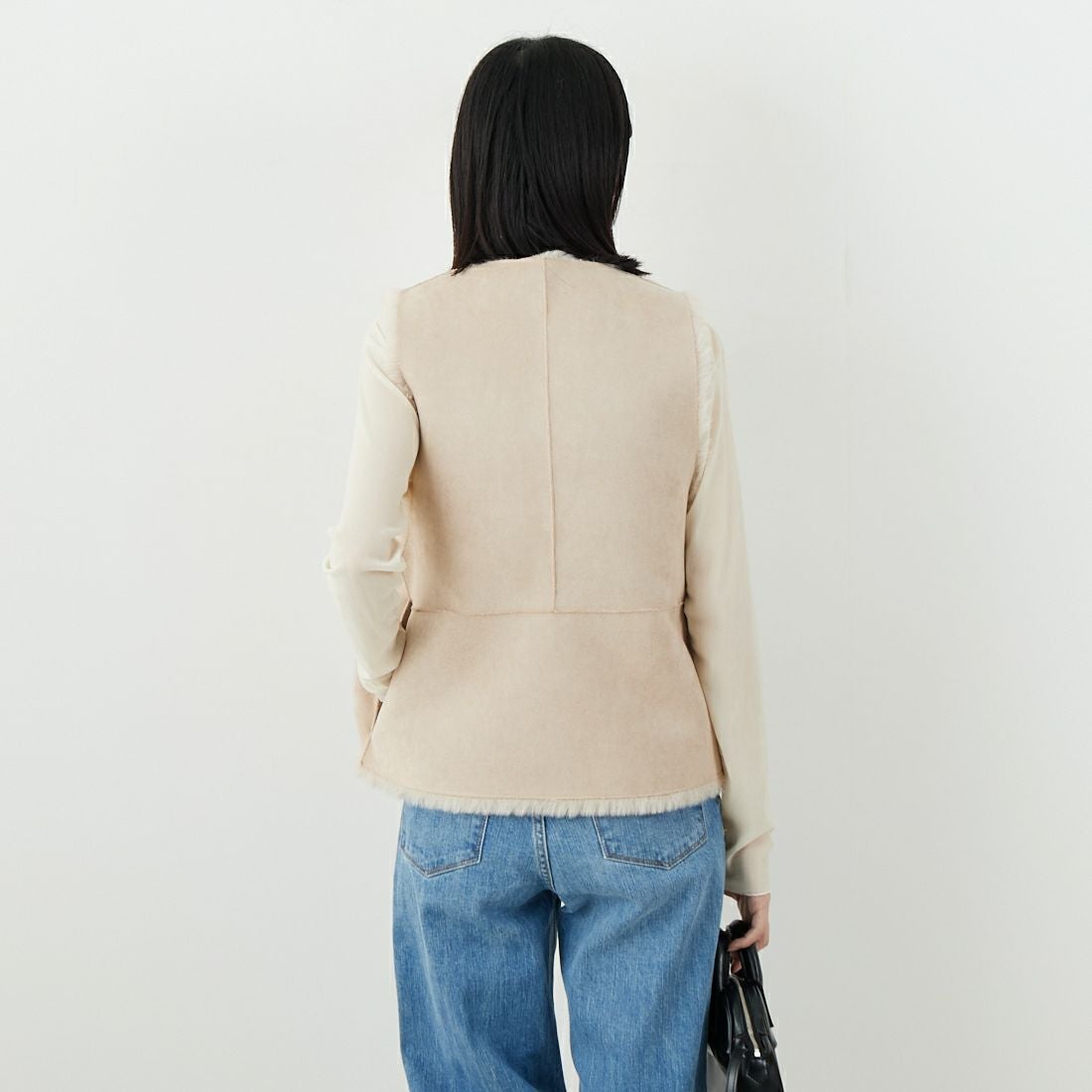 Jeans Factory Clothes [ジーンズファクトリークローズ] エコファーベスト [330021] 153 ﾍﾞｰｼﾞｭ &&モデル身長：162cm 着用サイズ：F&&