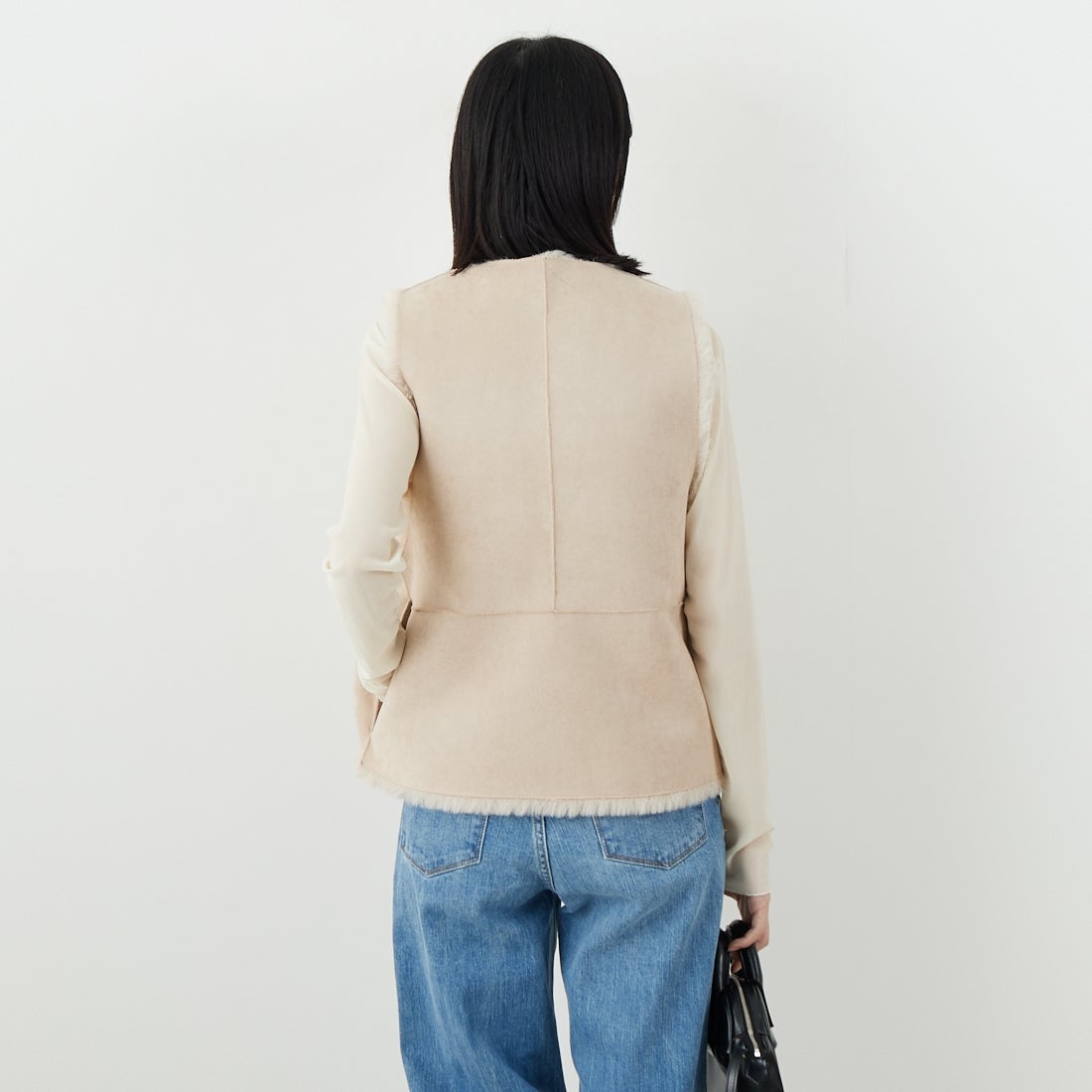 Jeans Factory Clothes [ジーンズファクトリークローズ] エコファーベスト [330021] 153 ﾍﾞｰｼﾞｭ &&モデル身長：162cm 着用サイズ：F&&