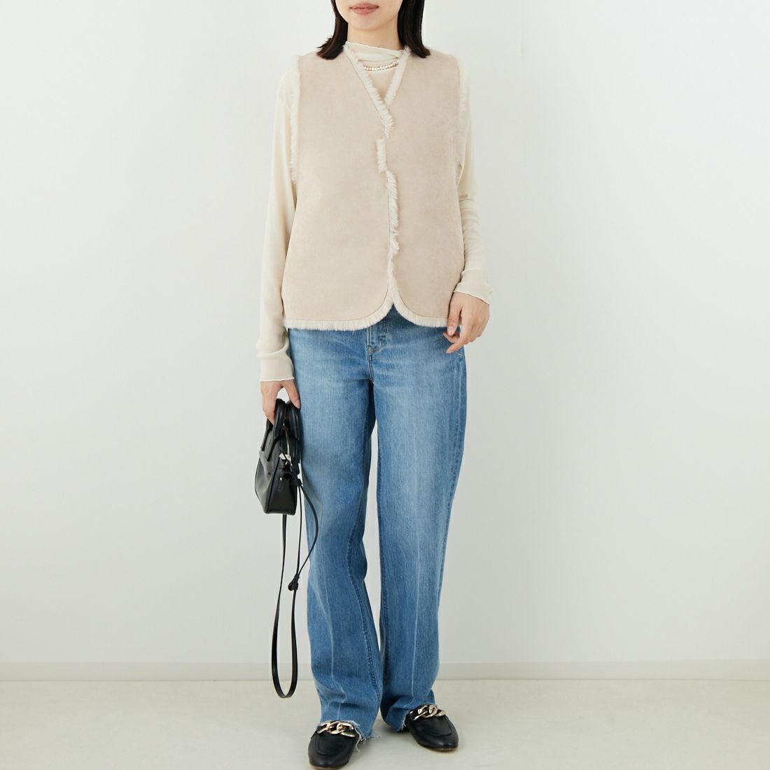 Jeans Factory Clothes [ジーンズファクトリークローズ] エコファーベスト [330021] 153 ﾍﾞｰｼﾞｭ &&モデル身長：162cm 着用サイズ：F&&