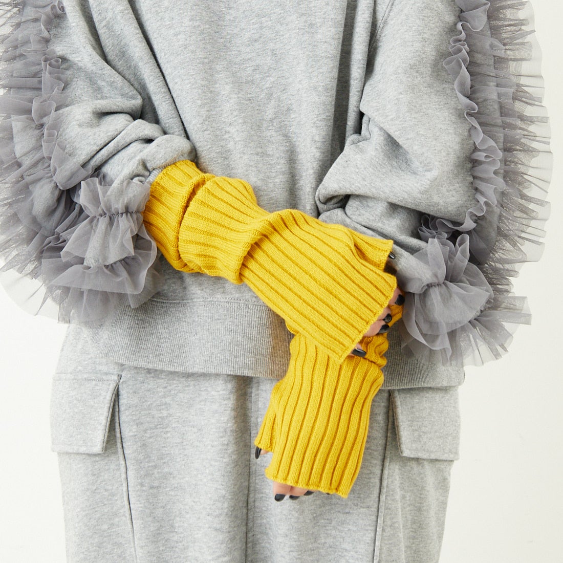 31 YELLOW