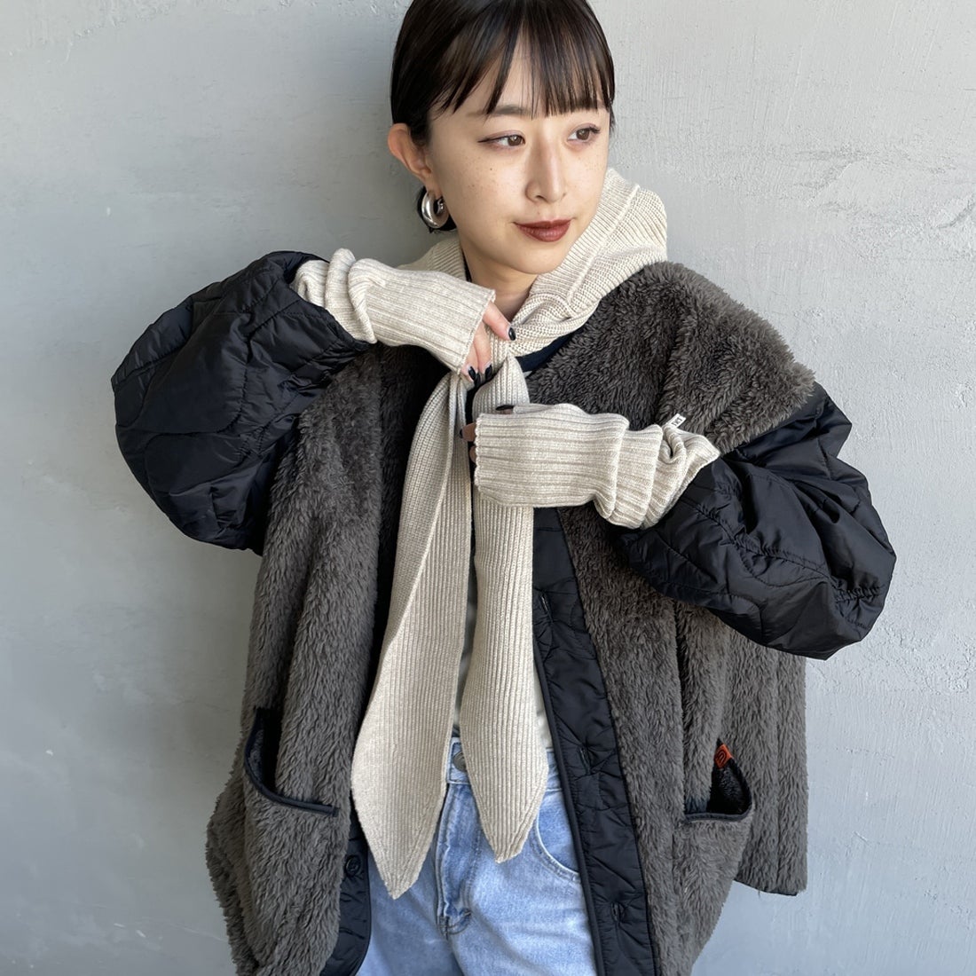 22 BEIGE