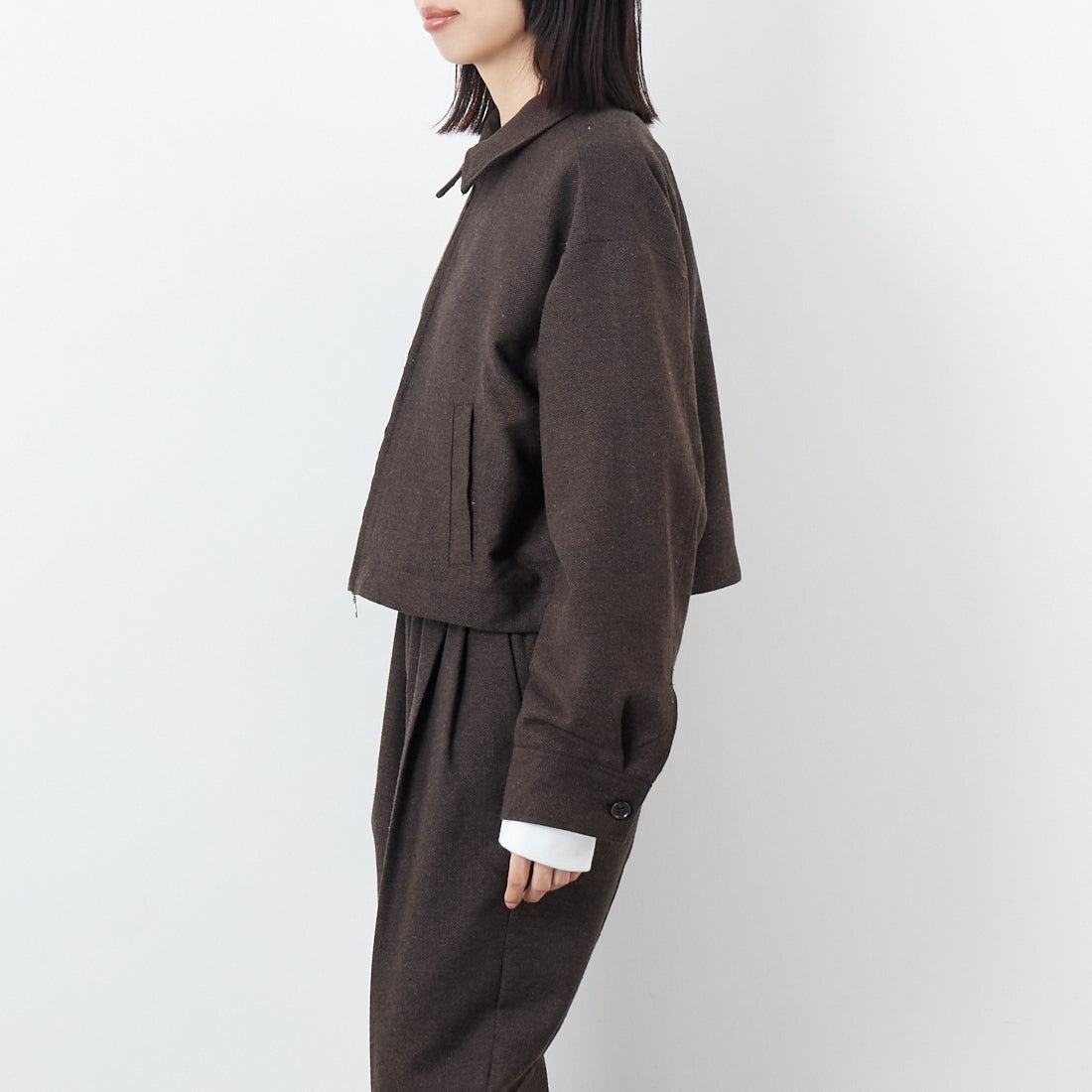 Noir Fabrik [ヌワールファブリック] ジップジャケット [IN2-JK-5] BROWN &&モデル身長：162cm 着用サイズ：F&&