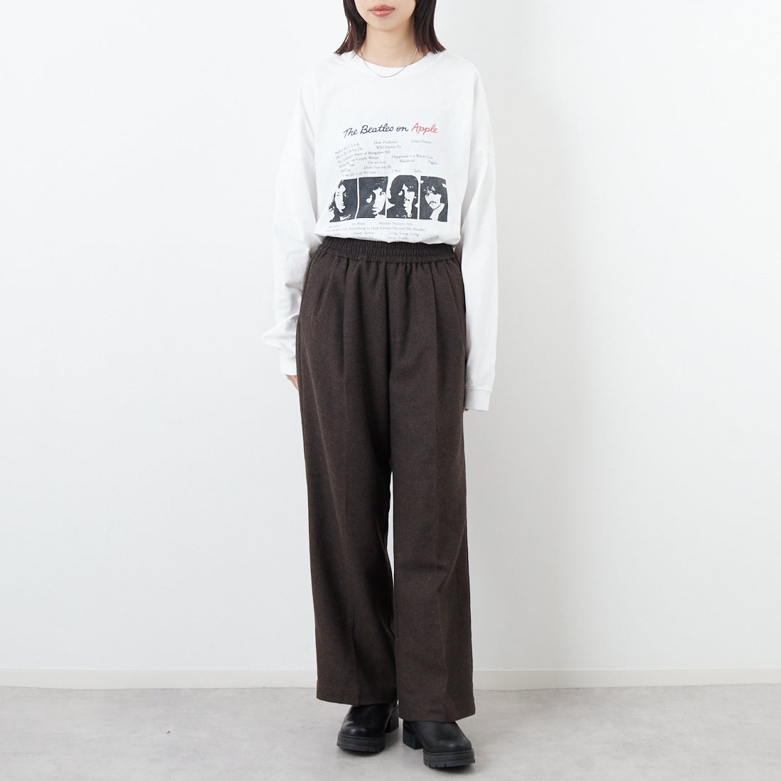 Noir Fabrik [ヌワールファブリック] イージーフレアパンツ [IN16-PT-5] BROWN &&モデル身長：162cm 着用サイズ：S&&