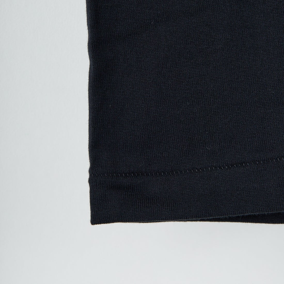 Hanes [ヘインズ] KURO クルーネックロングスリーブTシャツ [HM4-C201] 090 ﾌﾞﾗｯｸ