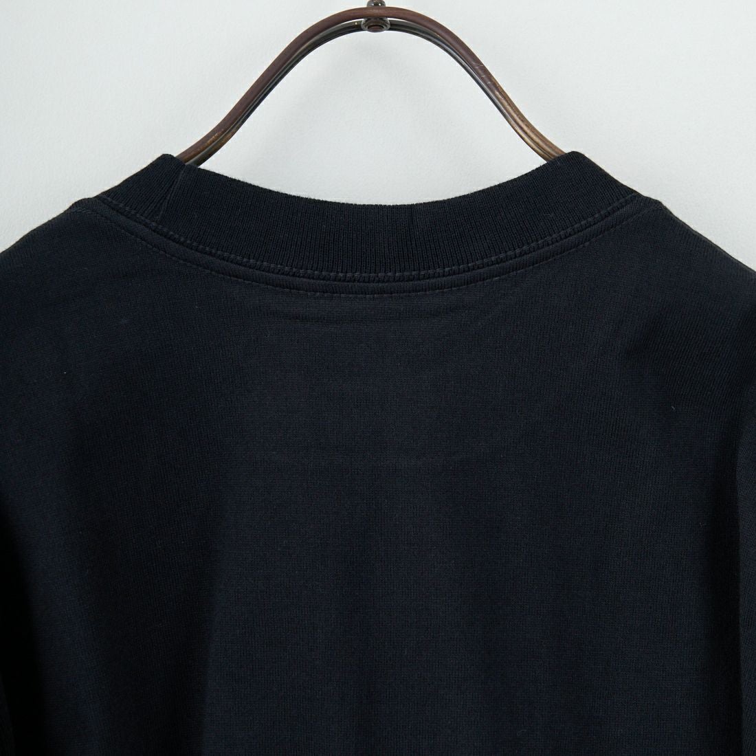 Hanes [ヘインズ] KURO クルーネックロングスリーブTシャツ [HM4-C201] 090 ﾌﾞﾗｯｸ