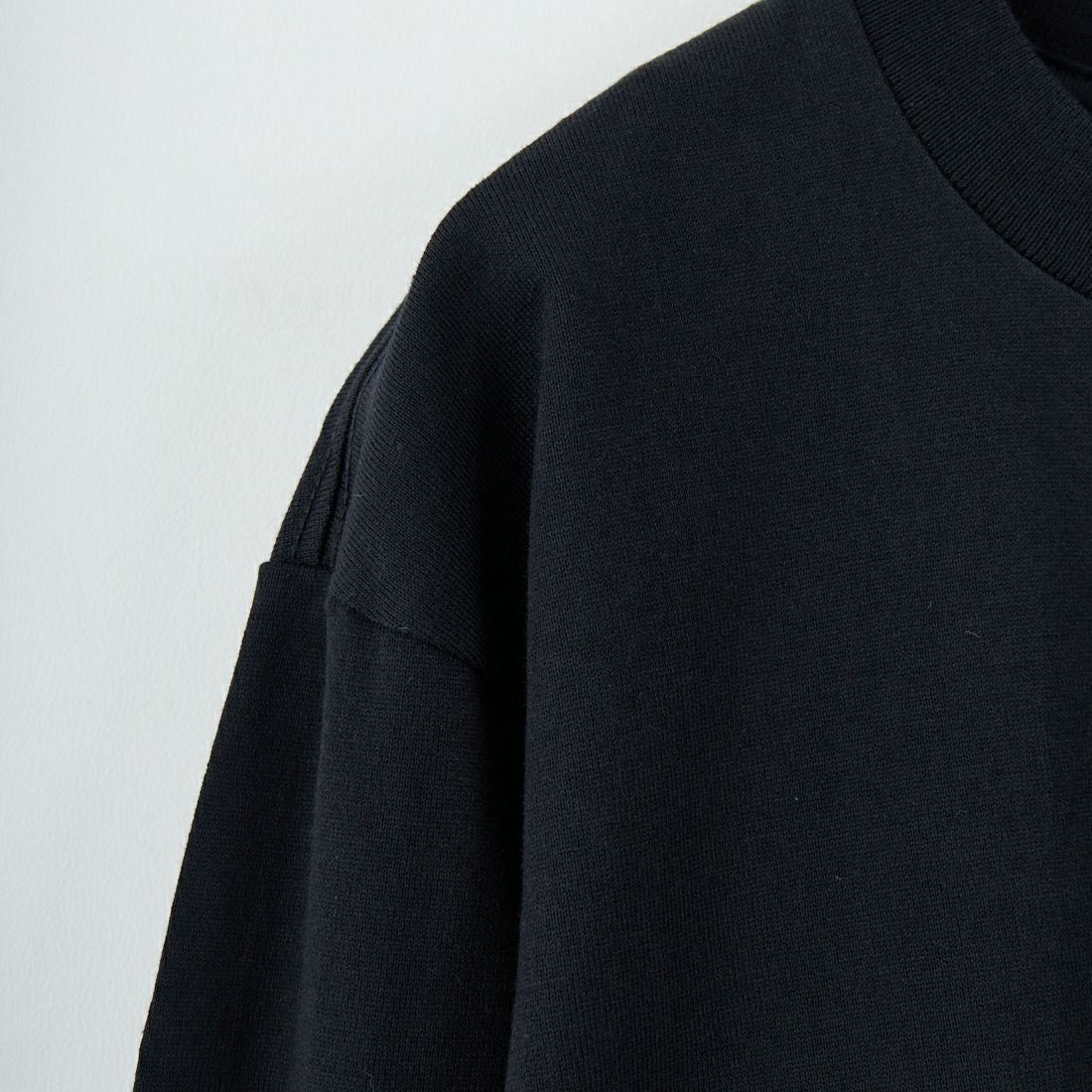 Hanes [ヘインズ] KURO クルーネックロングスリーブTシャツ [HM4-C201] 090 ﾌﾞﾗｯｸ