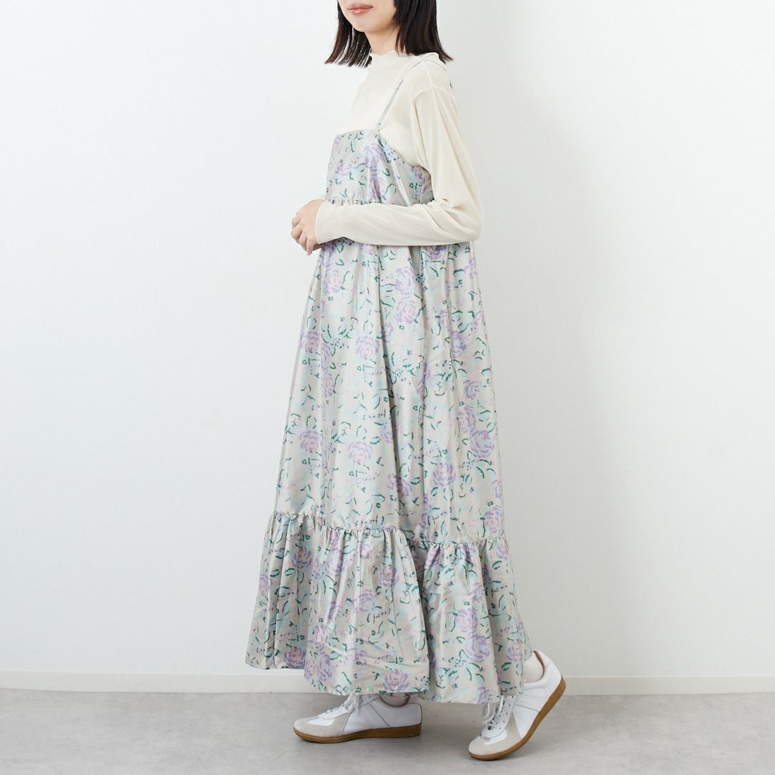 ne Quittez pas [ヌキテパ] フラワープリントキャミドレス [010552FG2] 51 ECRU &&モデル身長：162cm 着用サイズ：F&&